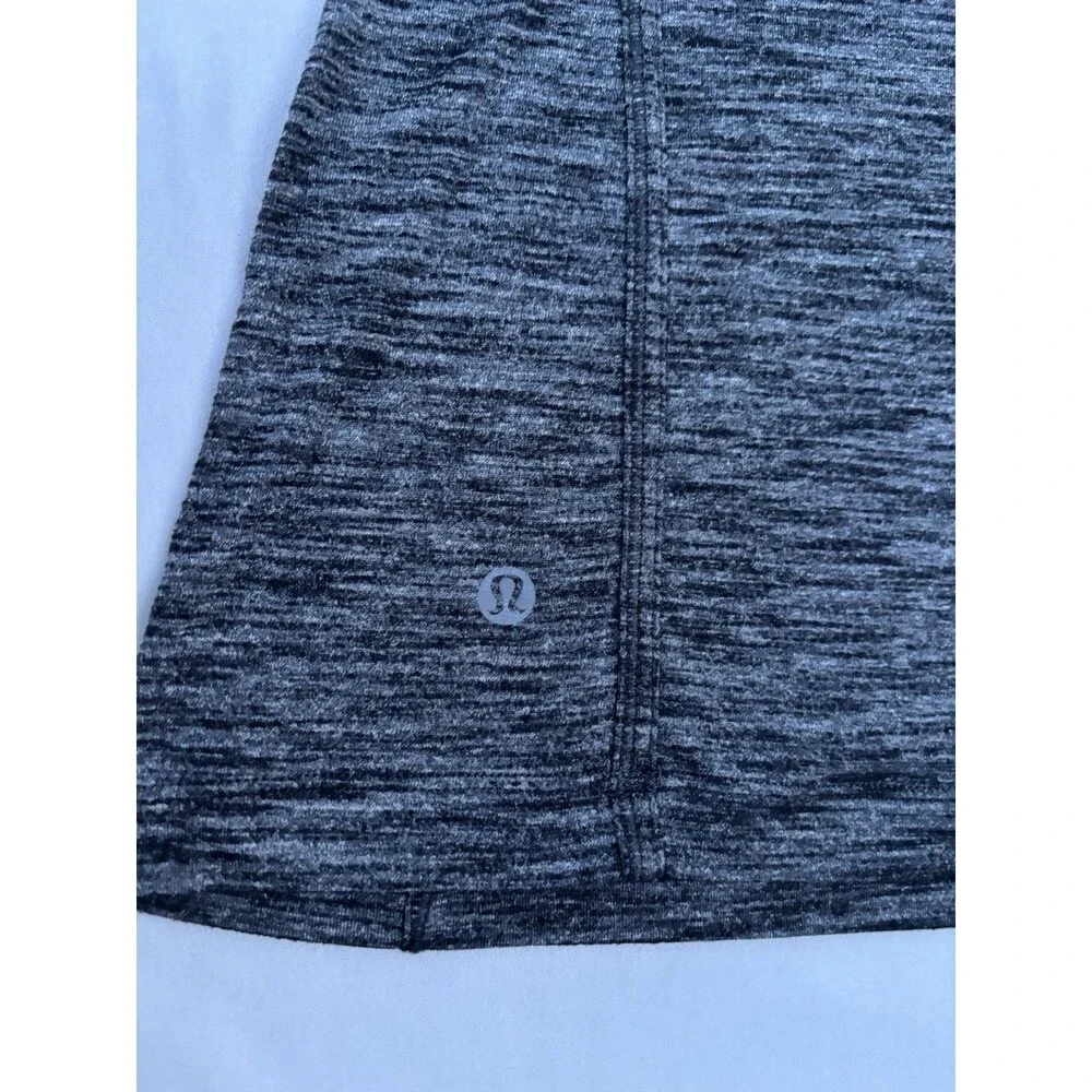 Lululemon Womens Heather Gray Tank Trapeze Twist Tank Top Gym Running Yoga Sz 6